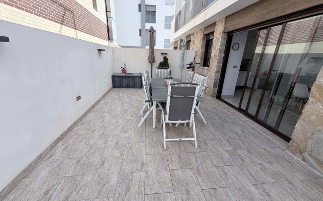 Resale - Town House -
Cabo Roig - Costa Blanca