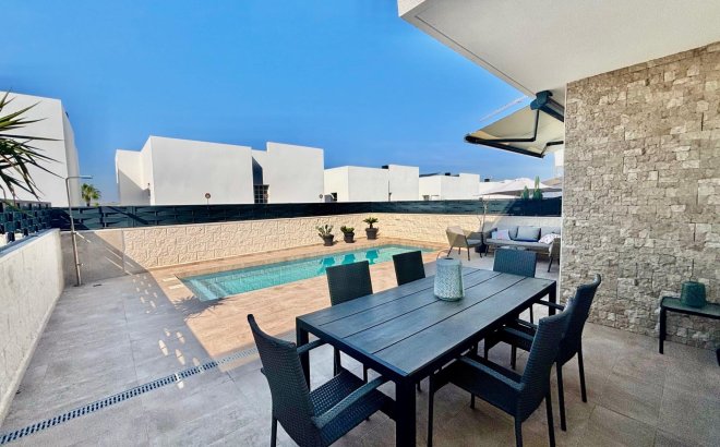 Revente - Villa -
Benijofar - Pueblo 4