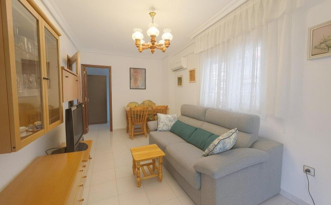 Resale - Apartment -
Torrevieja - Acequion