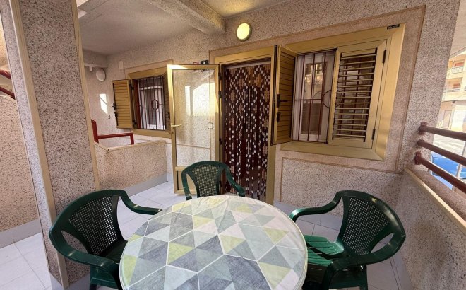 Resale - Apartment -
Torrevieja - Acequion