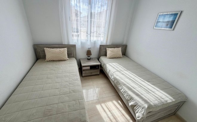 Revente - Semi Detached -
Rojales - Pueblo