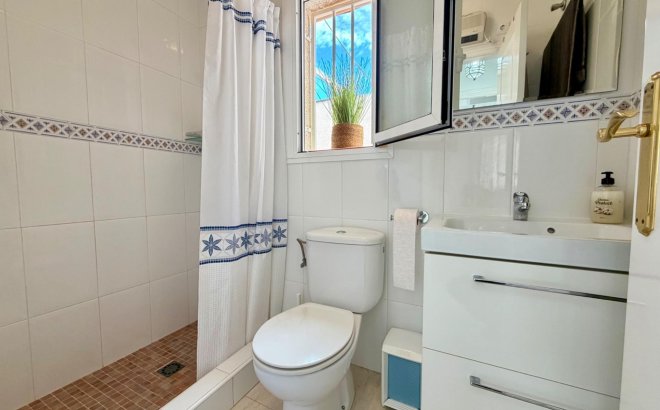 Revente - Semi Detached -
Rojales - Pueblo