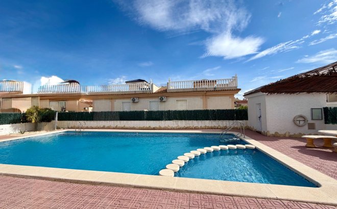Revente - Semi Detached -
Rojales - Pueblo