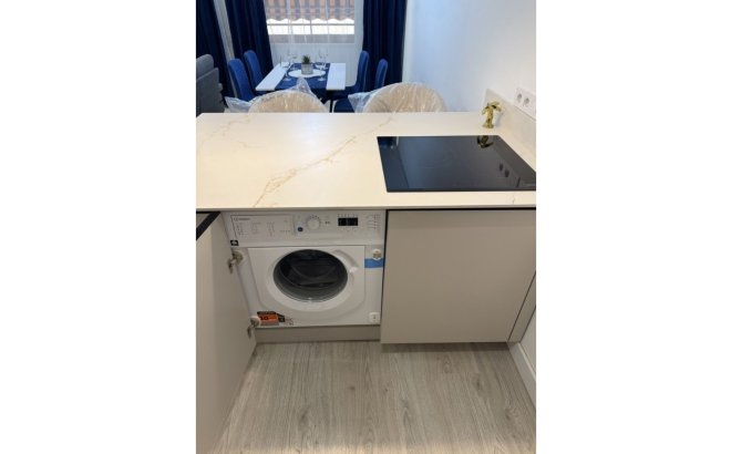 Resale - Apartment -
Torrevieja - Costa Blanca