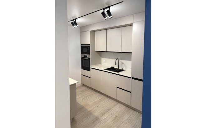 Resale - Apartment -
Torrevieja - Costa Blanca