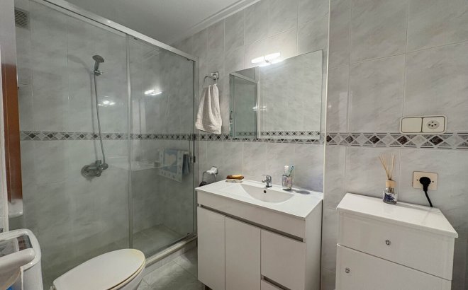 Herverkoop - Town House -
Torrevieja - Costa Blanca