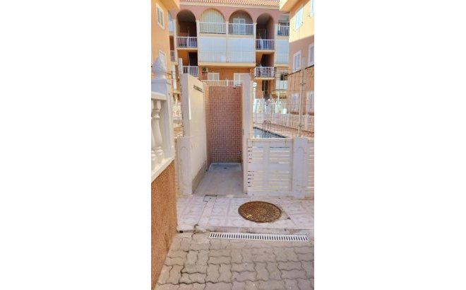 Herverkoop - Appartement -
Torrevieja - Gaspar Perrelló
