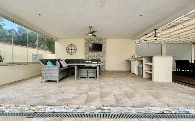 Resale - Villa -
Cabo Roig - Costa Blanca