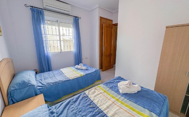 Herverkoop - Appartement -
Torrevieja - Costa Blanca