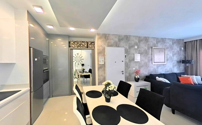 Resale - Apartment -
Pilar de la Horadada - La Torre De La Horadada