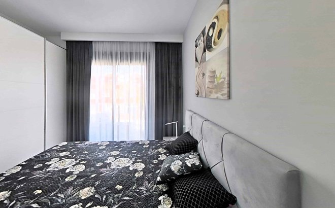 Resale - Apartment -
Pilar de la Horadada - La Torre De La Horadada