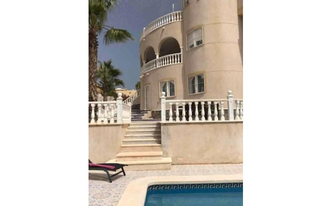 Revente - Villa -
Rojales - La Marquesa