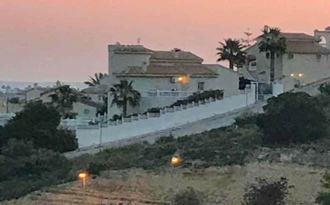 Revente - Villa -
Rojales - La Marquesa