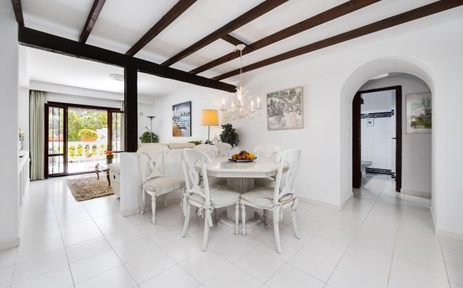 Revente - Appartement -
Torrevieja - Playa de los Locos