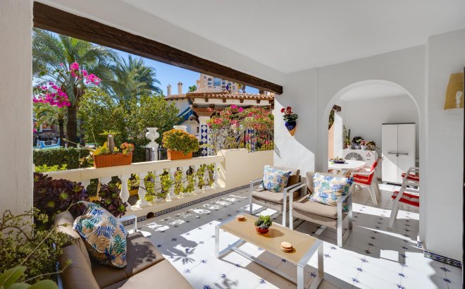 Revente - Appartement -
Torrevieja - Playa de los Locos