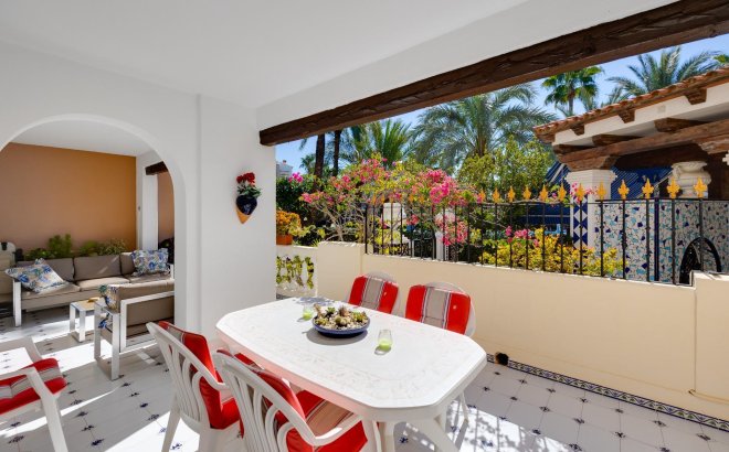 Revente - Appartement -
Torrevieja - Playa de los Locos