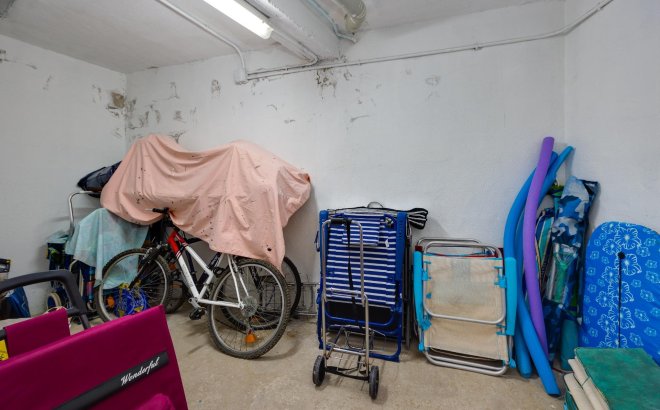 Revente - Appartement -
Torrevieja - Playa de los Locos