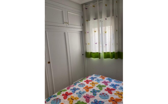 Revente - Penthouse -
Torrevieja - Estacion De Autobuses