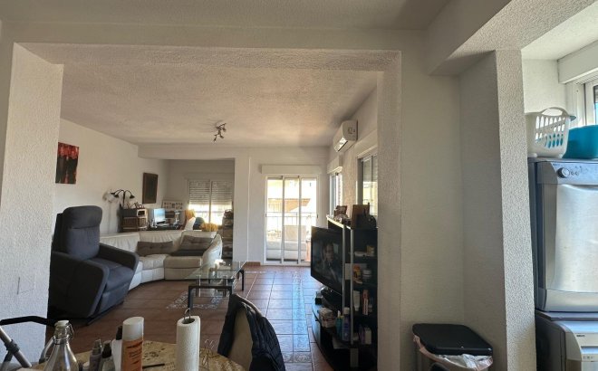 Revente - Appartement -
Torrevieja - Estacion De Autobuses