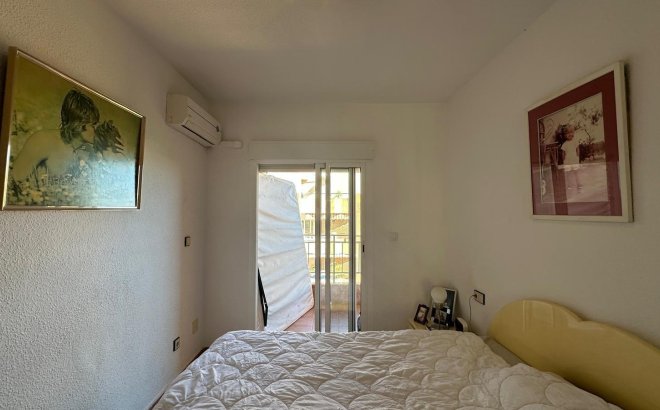Revente - Appartement -
Torrevieja - Estacion De Autobuses