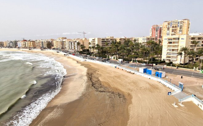 Herverkoop - Appartement -
Torrevieja - Costa Blanca