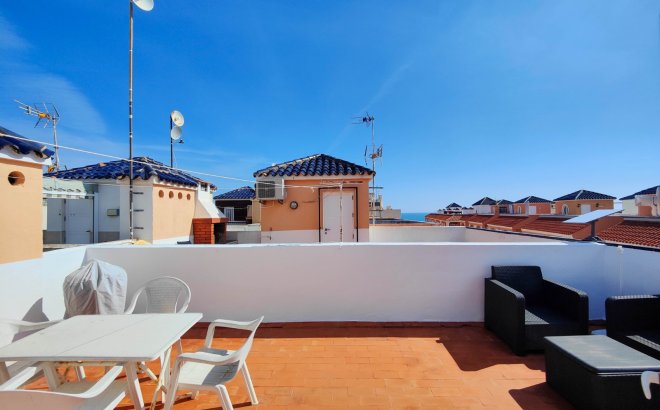 Herverkoop - Penthouse -
Torrevieja - Costa Blanca