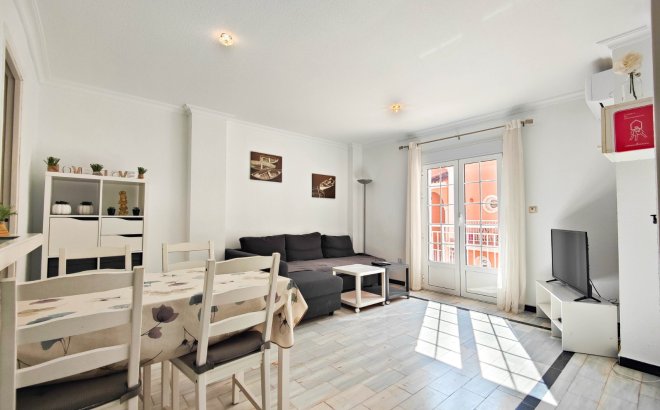 Herverkoop - Penthouse -
Torrevieja - Costa Blanca