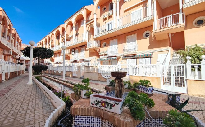 Herverkoop - Penthouse -
Torrevieja - Costa Blanca