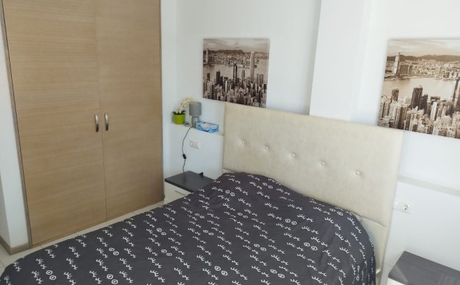Resale - Bungalow -
Torrevieja - Costa Blanca