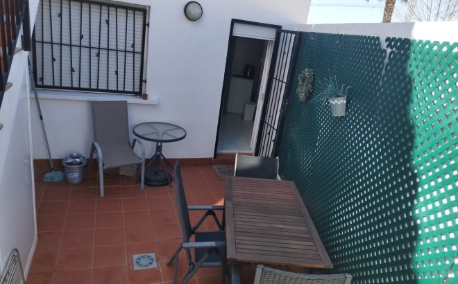 Resale - Bungalow -
Torrevieja - Costa Blanca
