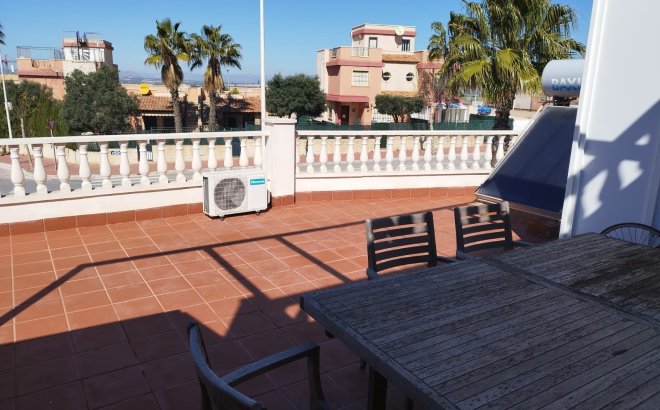 Resale - Bungalow -
Torrevieja - Costa Blanca