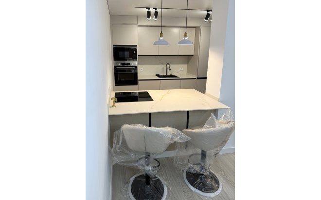 Revente - Appartement -
Torrevieja - Costa Blanca