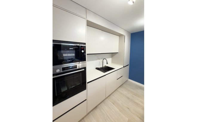 Revente - Appartement -
Torrevieja - Costa Blanca