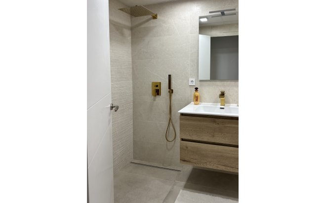 Revente - Appartement -
Torrevieja - Costa Blanca