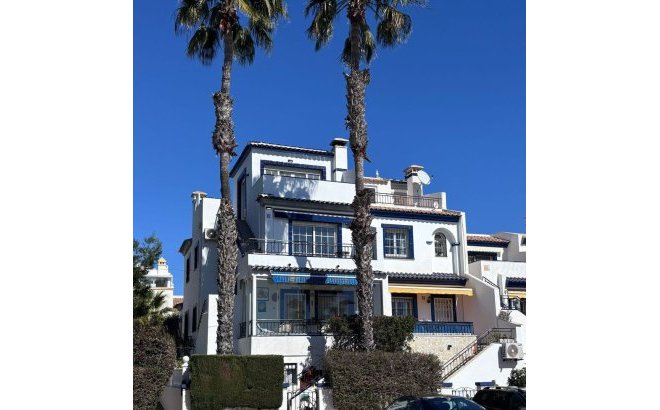 Revente - Penthouse -
Orihuela Costa - Costa Blanca