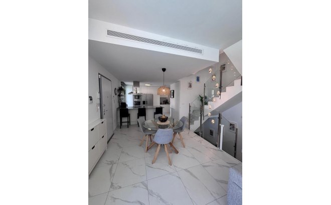 Revente - Villa -
Villamartin - Costa Blanca