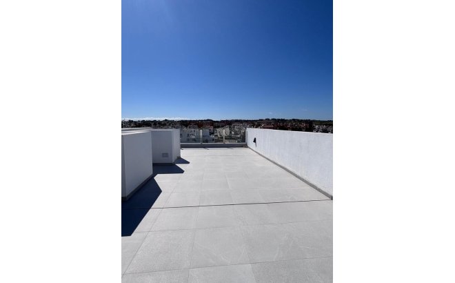 Revente - Villa -
Villamartin - Costa Blanca