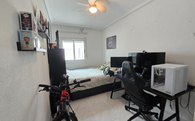 Revente - Appartement -
Los Montesinos - Costa Blanca