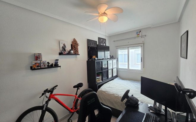 Revente - Appartement -
Los Montesinos - Costa Blanca