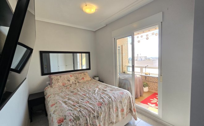 Revente - Appartement -
Los Montesinos - Costa Blanca