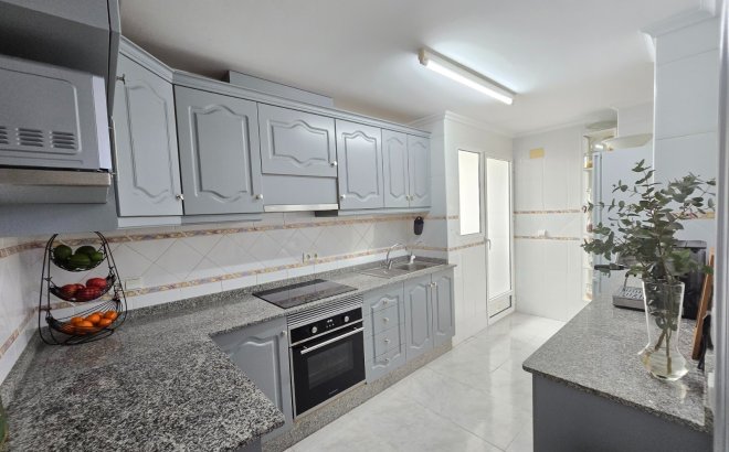 Revente - Appartement -
Los Montesinos - Costa Blanca