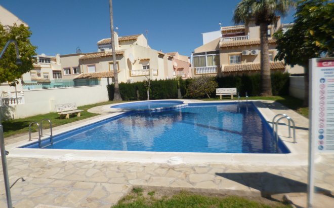 Resale - Town House -
Playa Flamenca - Costa Blanca