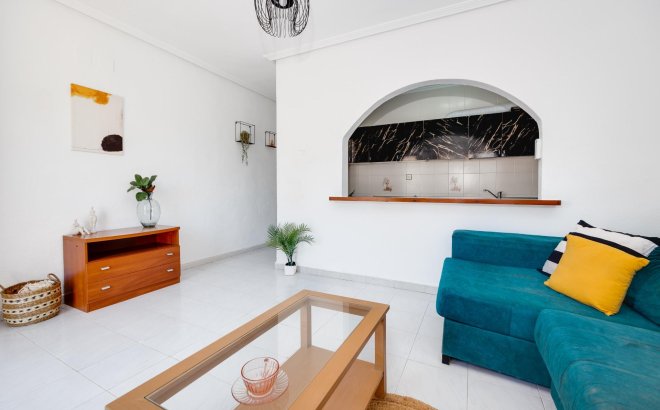 Resale - Semi Detached -
Torrevieja - Nueva Torrevieja