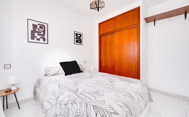 Resale - Semi Detached -
Torrevieja - Nueva Torrevieja