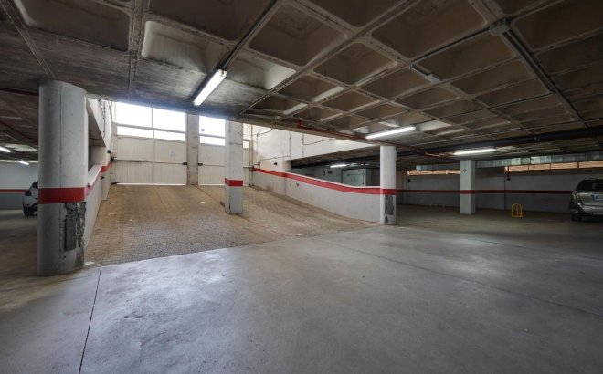 Herverkoop - Appartement -
Torrevieja - Centro