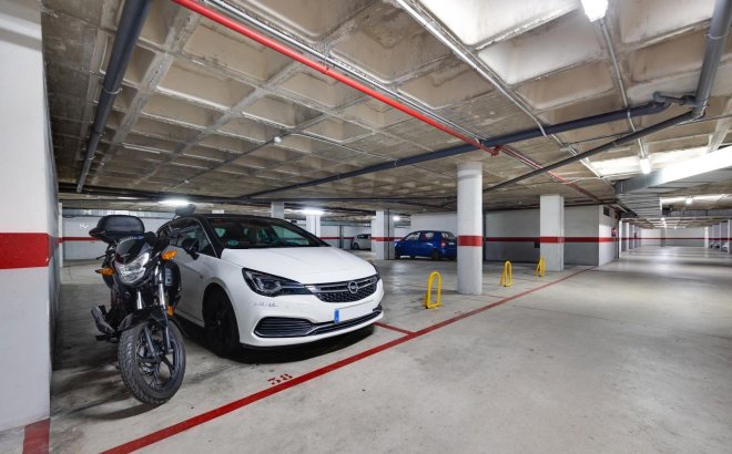 Herverkoop - Appartement -
Torrevieja - Centro