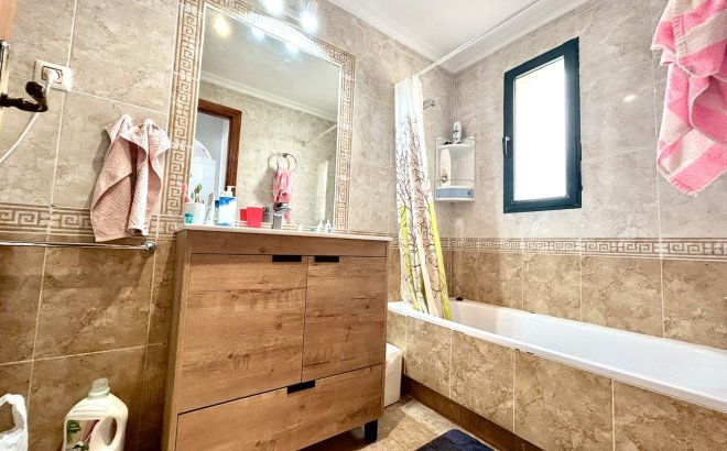 Revente - Appartement -
Cabo Roig - Costa Blanca