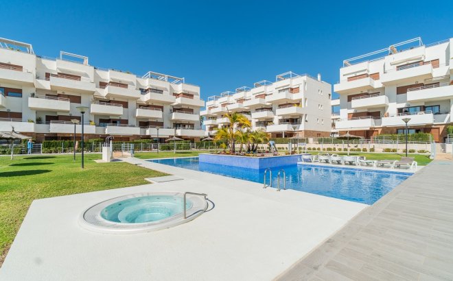 Herverkoop - Appartement -
Orihuela Costa - Costa Blanca