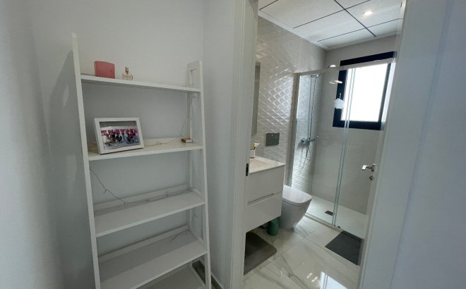 Resale - Villa -
Benijofar - Costa Blanca