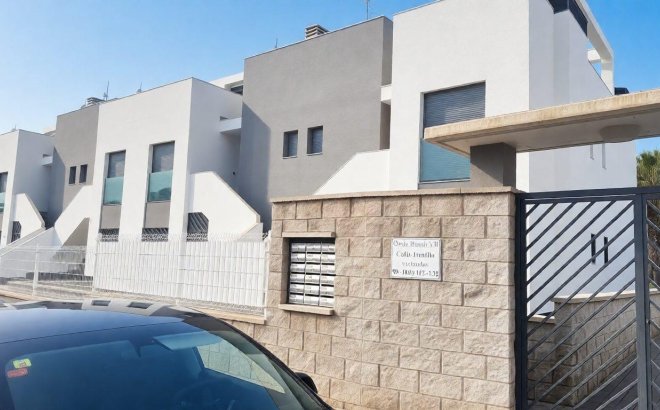 Herverkoop - Penthouse -
Torrevieja - Costa Blanca